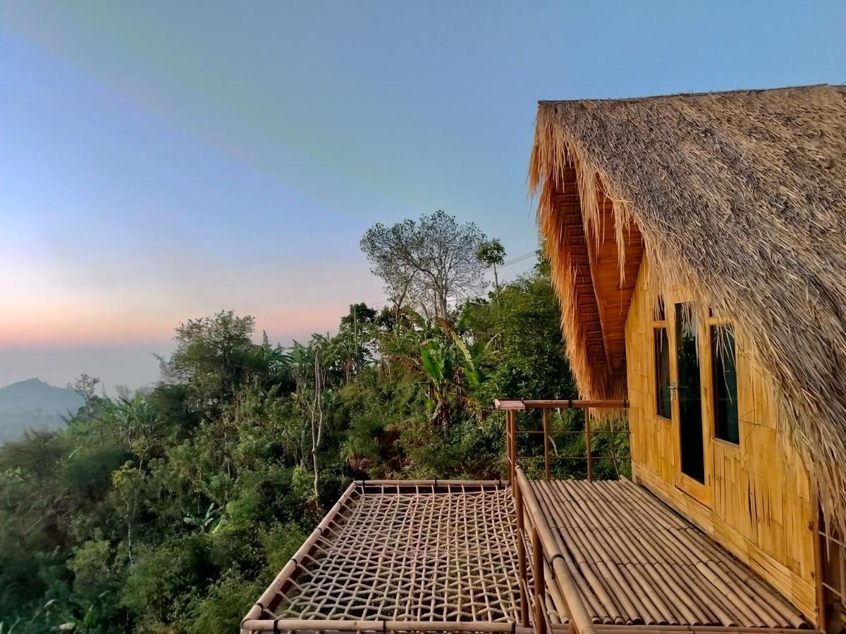 Wanagiri Sunset Glamping Hotel Gitgit Exterior photo