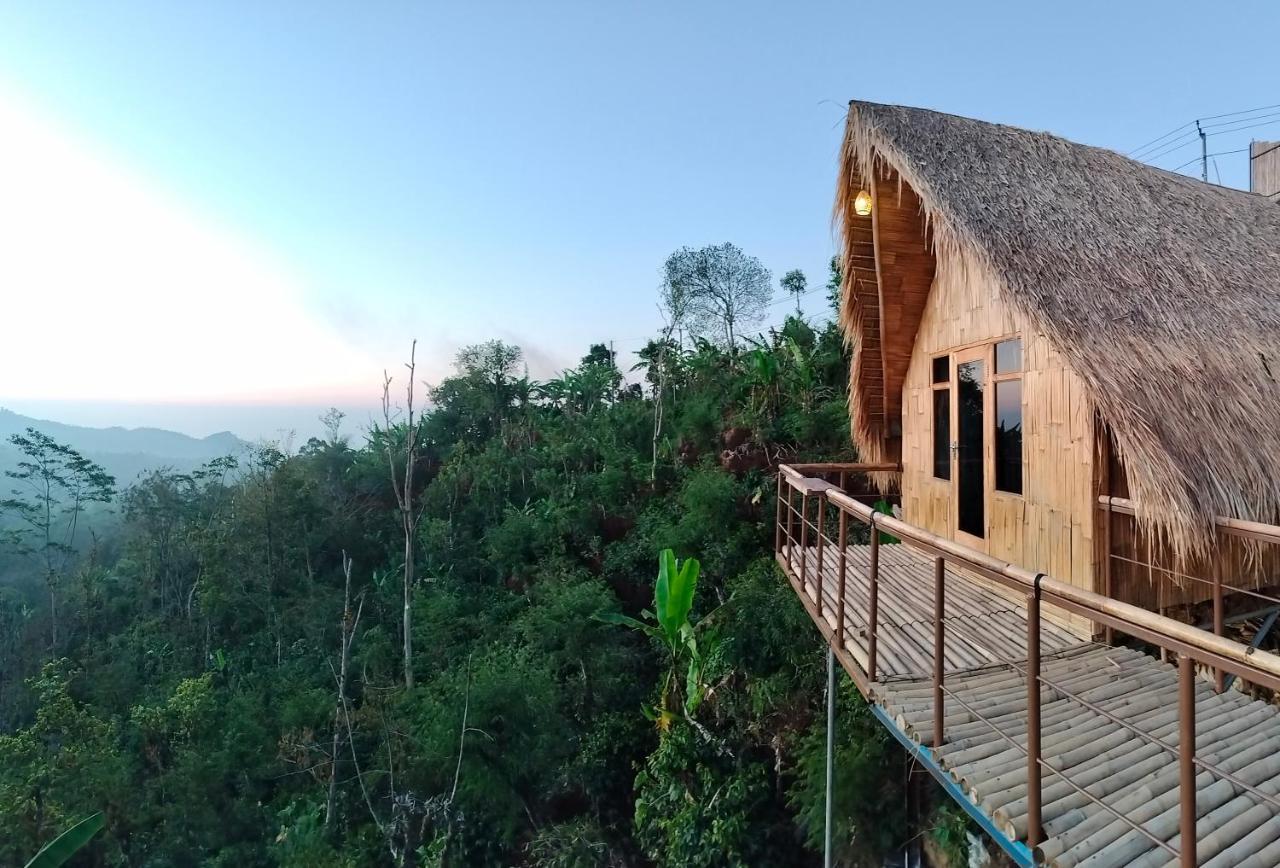 Wanagiri Sunset Glamping Hotel Gitgit Exterior photo