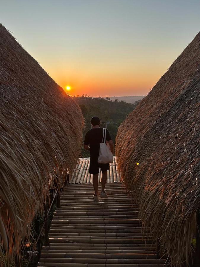Wanagiri Sunset Glamping Hotel Gitgit Exterior photo