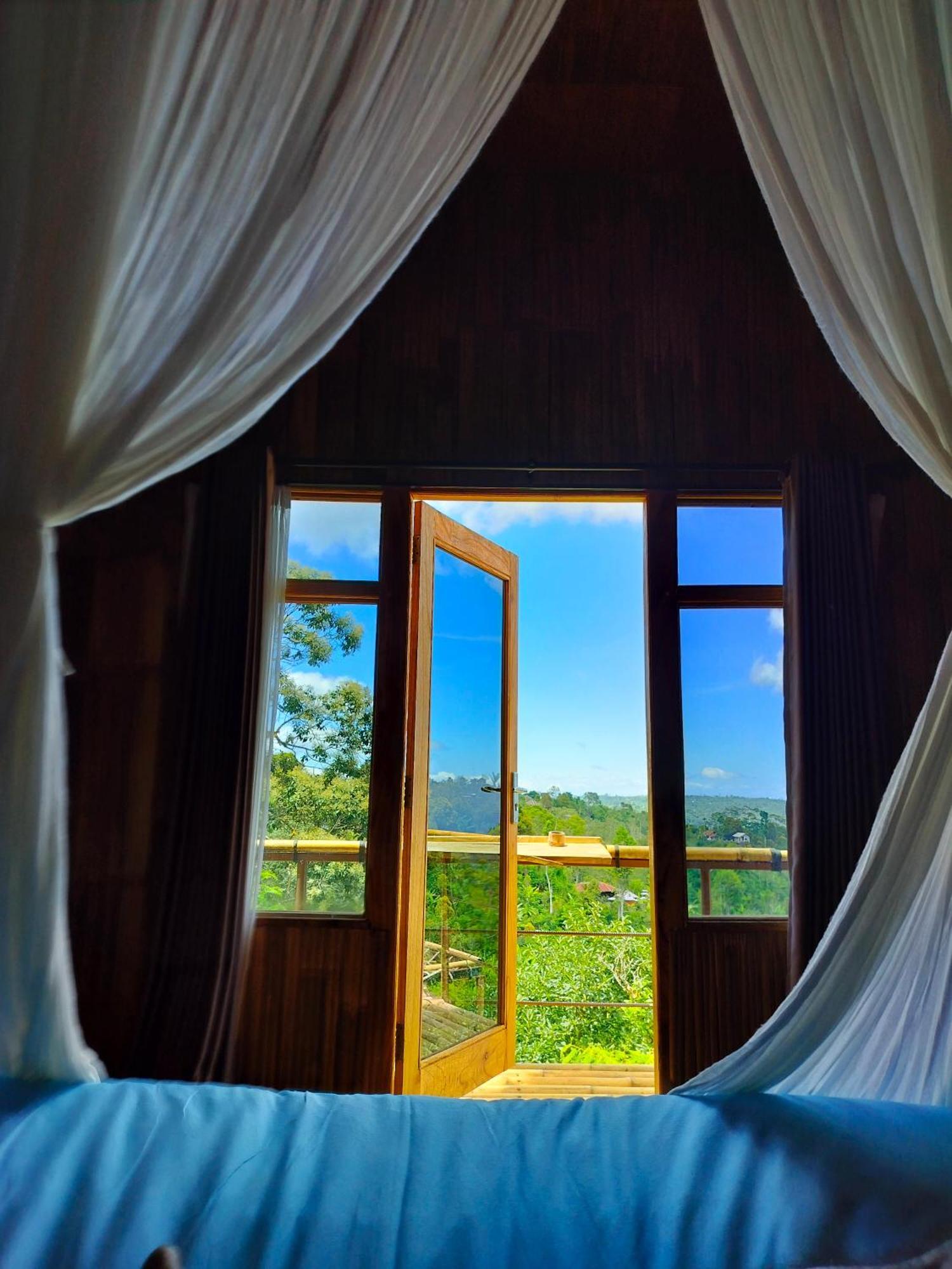 Wanagiri Sunset Glamping Hotel Gitgit Exterior photo