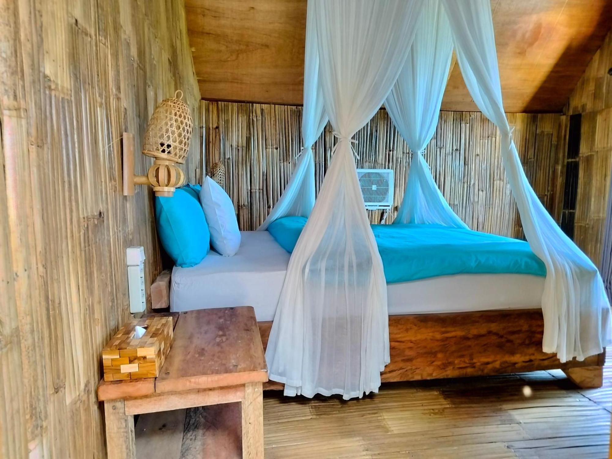 Wanagiri Sunset Glamping Hotel Gitgit Exterior photo